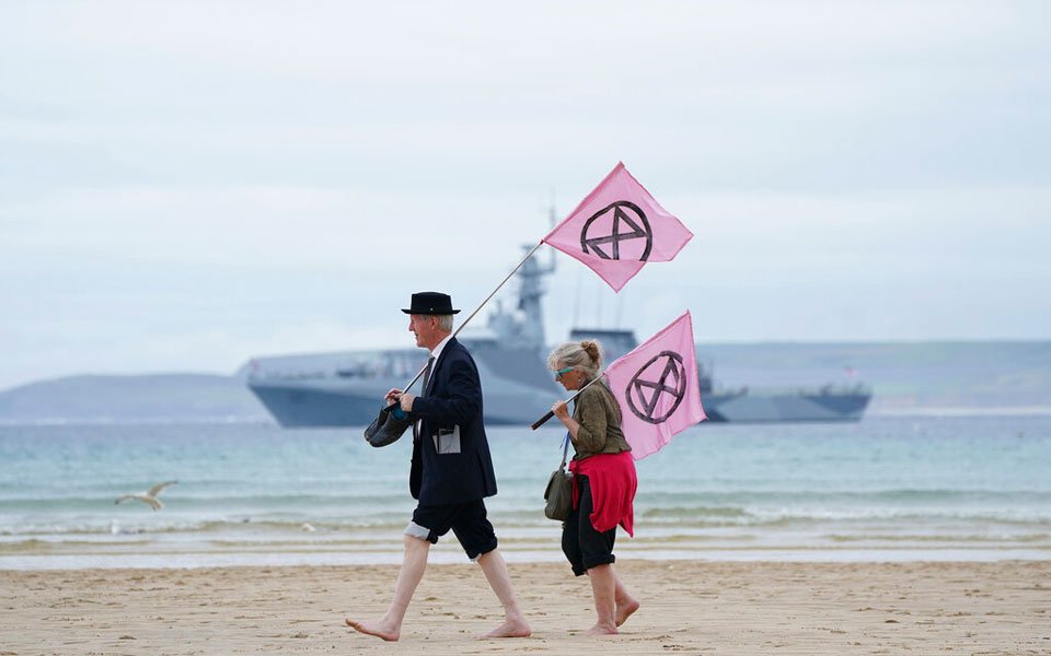 Τα παραλειπόμενα της G7: Χαμόγελα μεταξύ των ηγετών, δρακόντεια μέτρα και διαμαρτυρίες (εικόνες)-12