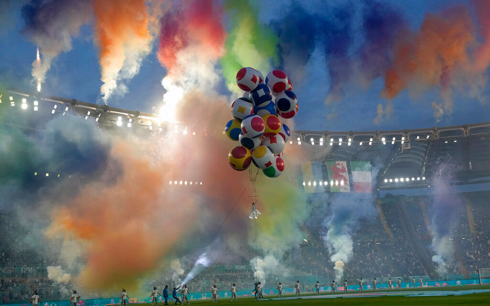 EURO: Λαμπερή τελετή έναρξης και νίκη της Ιταλίας (βίντεο)-1