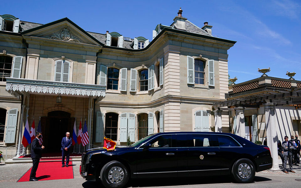 Το ταξίδι Μπάιντεν στην Ευρώπη μέσα από 15 εικόνες-9