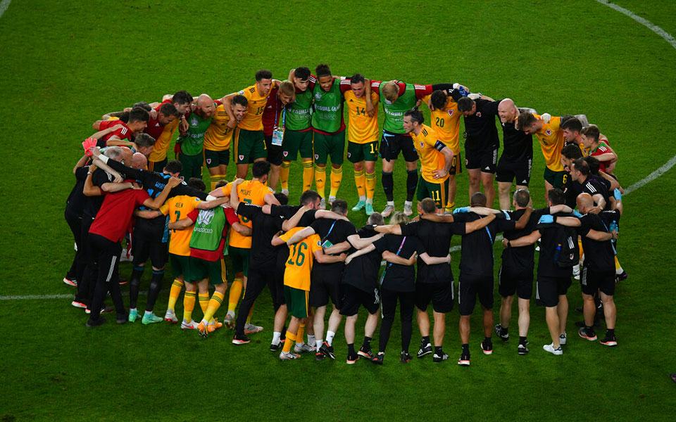 τουρκία-ουαλία-0-2-μια-ανάσα-από-τους-16-561402169