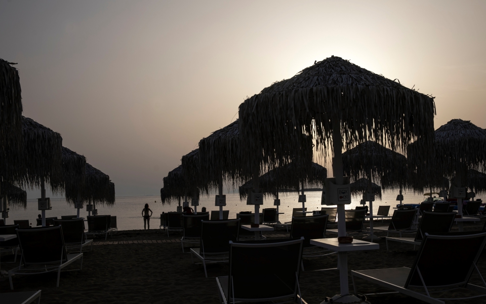 καύσωνας-υποχώρηση-των-υψηλών-θερμοκ-561413686