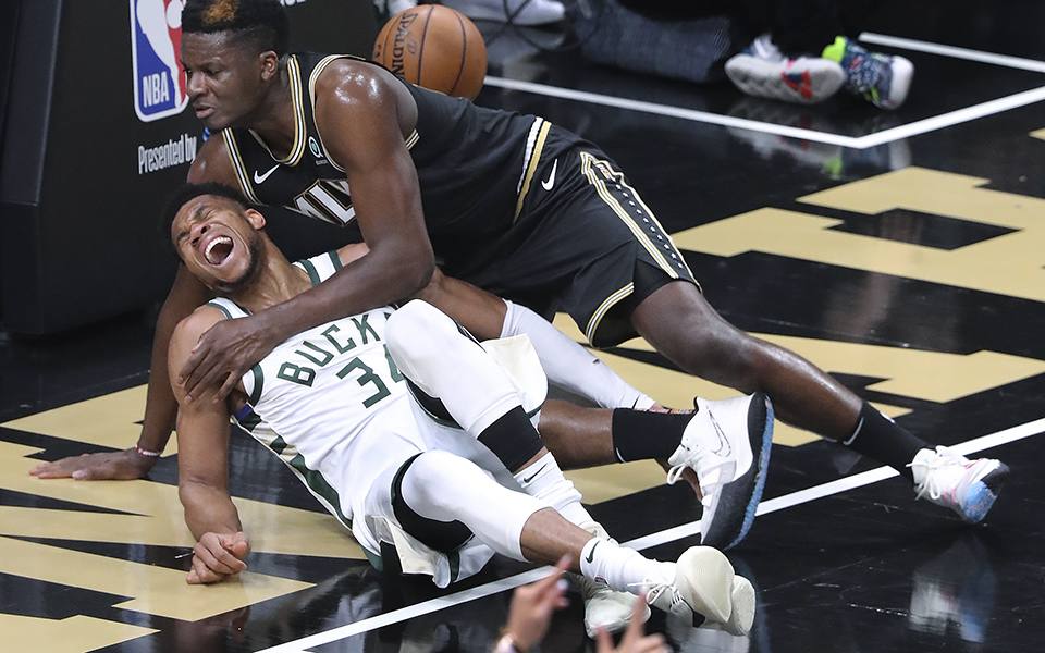 Τραυματισμός – σοκ για τον Γιάννη Αντετοκούνμπο (βίντεο)-1