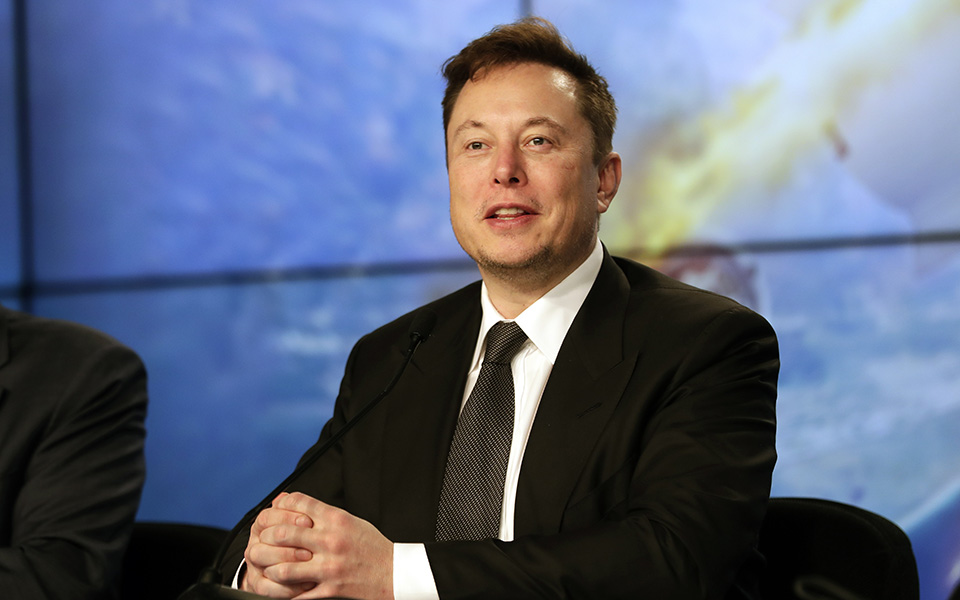 ζάμπλουτοι-αμερικανοί-με-μηδενικό-φ-561393436