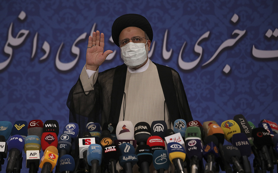 οχι-σε-συνάντηση-με-τον-μπάιντεν-από-561406360