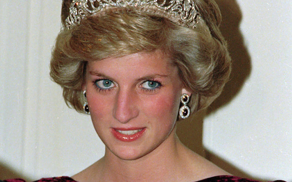 νέα-ταινία-και-σειρά-ντοκιμαντέρ-για-τ-561395611