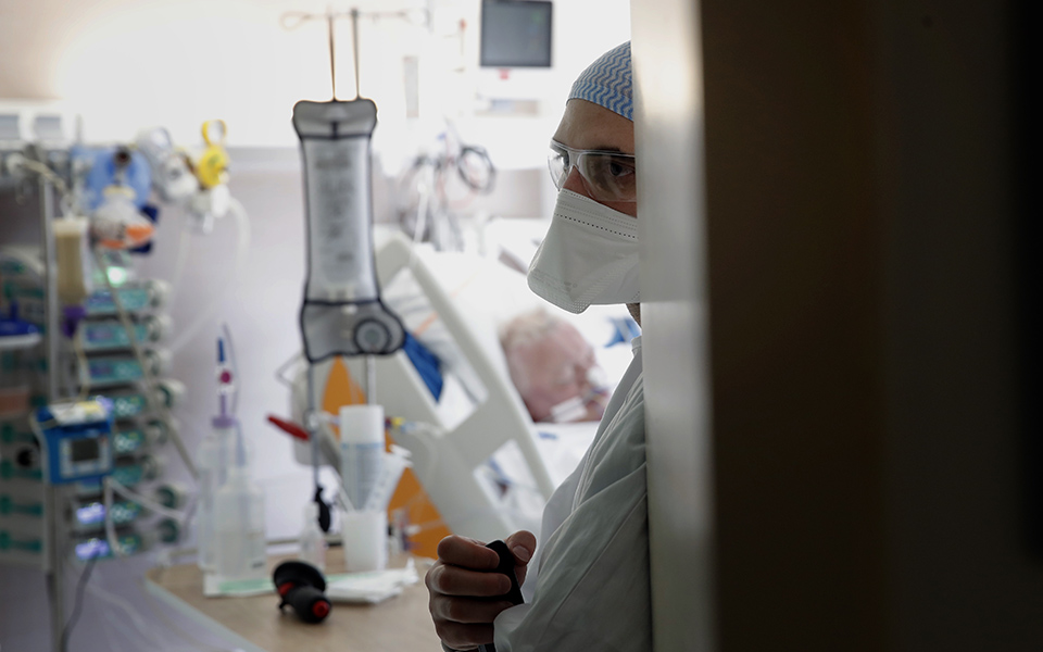 κορωνοϊός-τι-αλλάζει-στο-σύστημα-υγεί-561410737