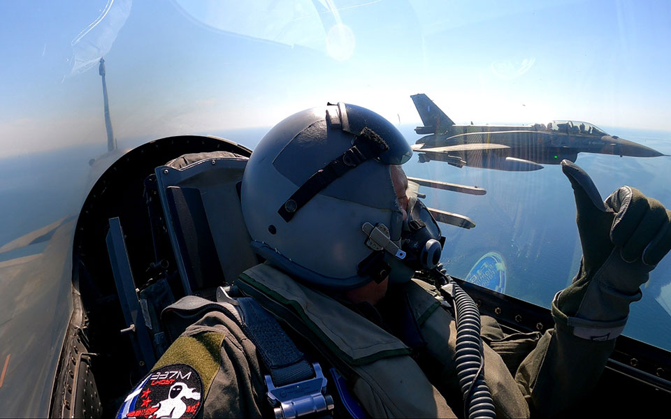 πτήση-προς-τιμήν-του-υποσμηναγού-σιαλ-561405247