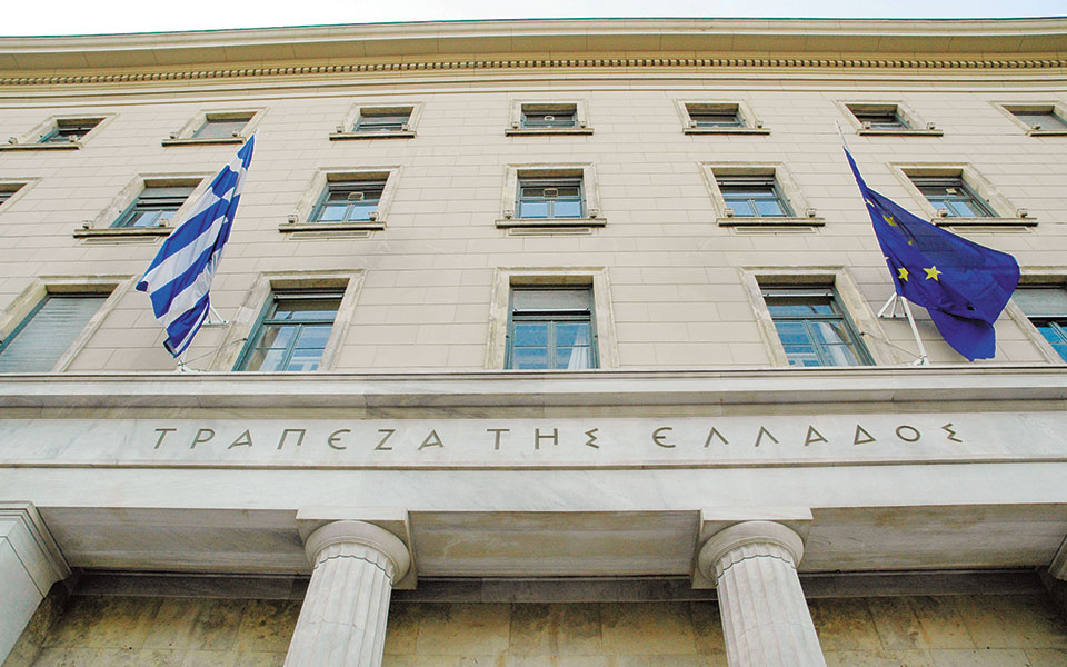 καταθέσεις-αυξήθηκαν-κατά-3-δισ-τον-απ-561383263