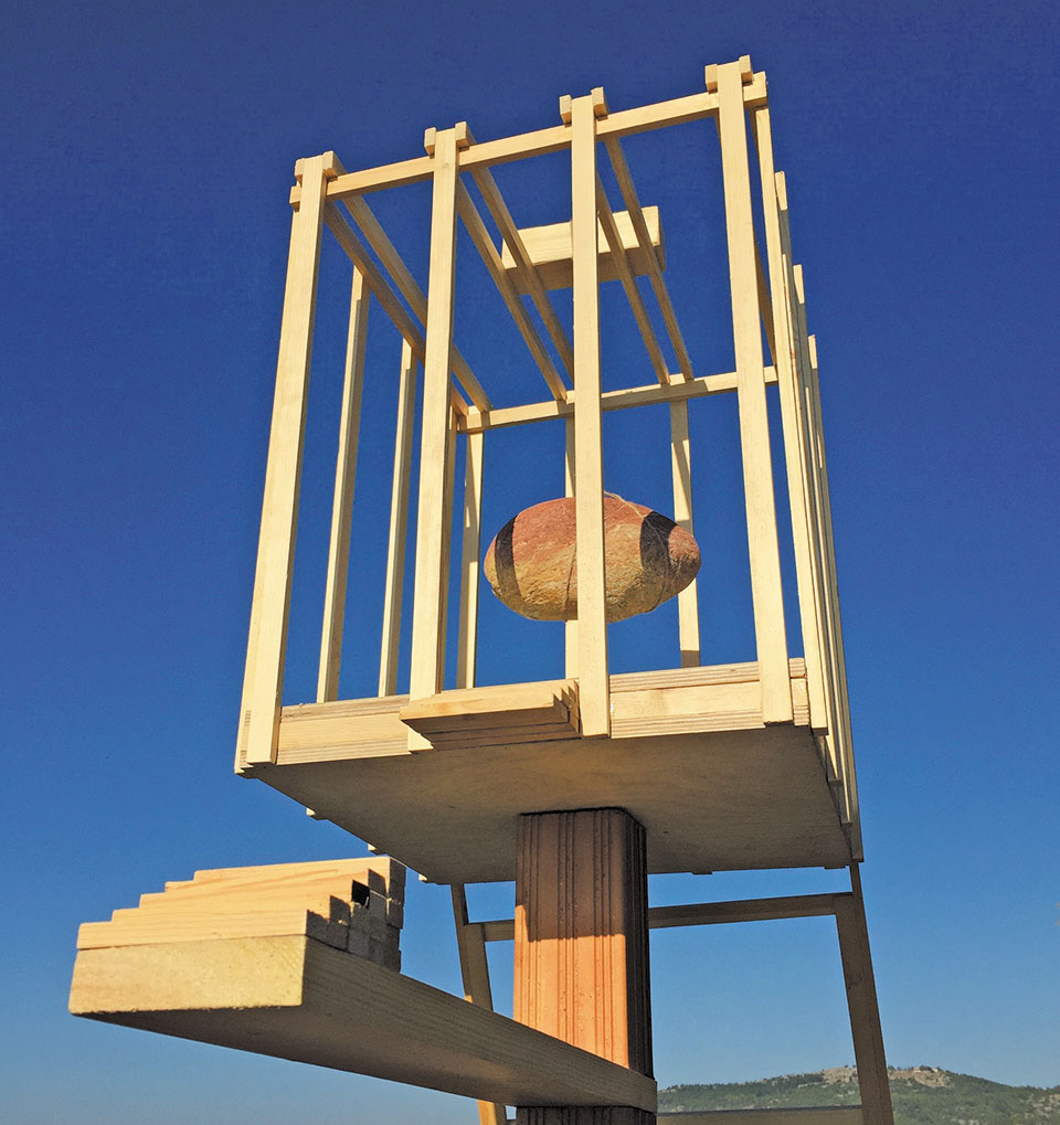 Δοξάζοντας το καλοκαίρι με τέχνη και νέες εκθέσεις σε κλειστούς και υπαίθριους χώρους-1