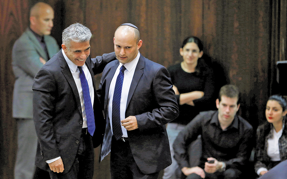 οπλο-οι-αποστασίες-στην-ύστατη-μάχη-561390148