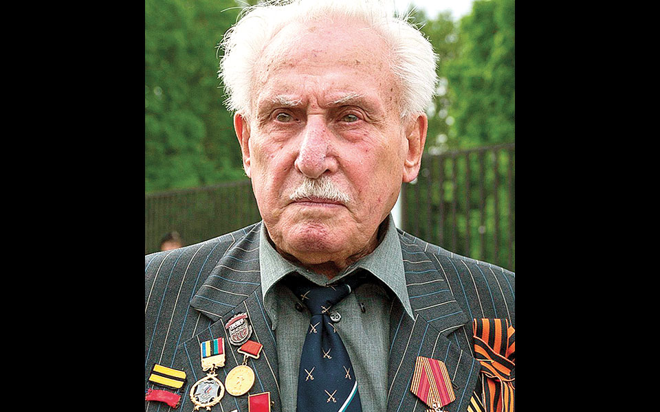 ο-τελευταίος-απελευθερωτής-του-αουσβ-561391996