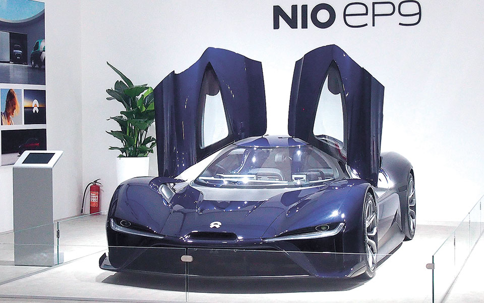 λίγοι-θα-καταφέρουν-τελικά-να-ανταγων-561392080