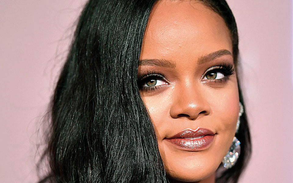 πρόσωπα-της-τρίτης-561391891