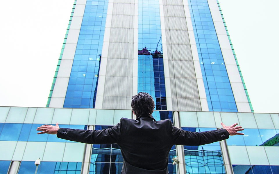 η-ύβρις-της-αξιοκρατίας-και-η-χαμένη-αξ-561396235