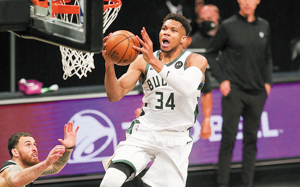 οι-νετς-έκαναν-το-2-0-οι-μπακς-ψάχνουν-αντ-561393343