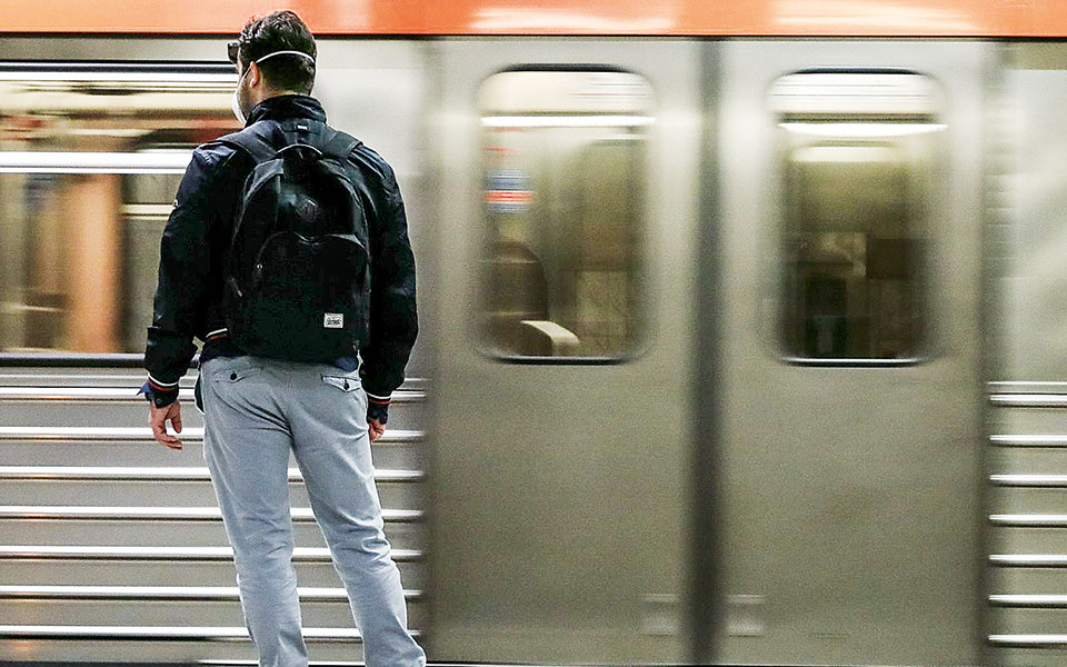 μετρό-στις-ράγες-η-σύμβαση-για-τη-γρα-561393511