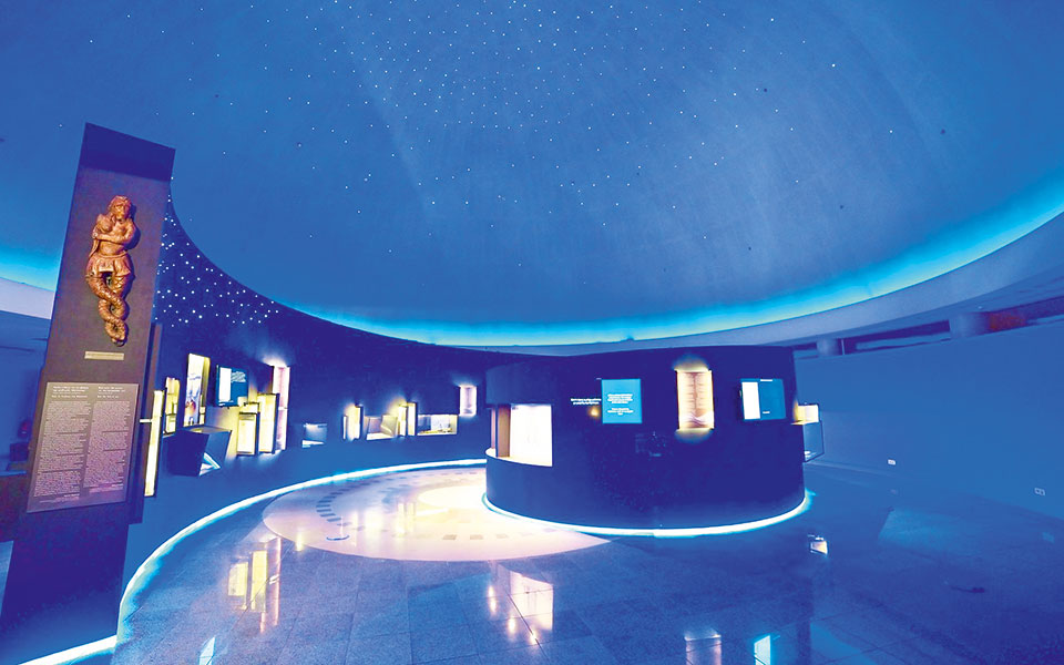 «Τρέξε επάνω εις τα κύματα της φοβεράς θαλάσσης»: τα πλοία του 1821 σε μία έκθεση-2