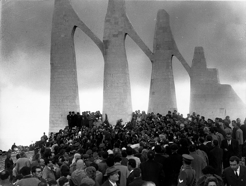 Ένα σύμβολο της Ελλάδας ο «Χορός του Ζαλόγγου»-1