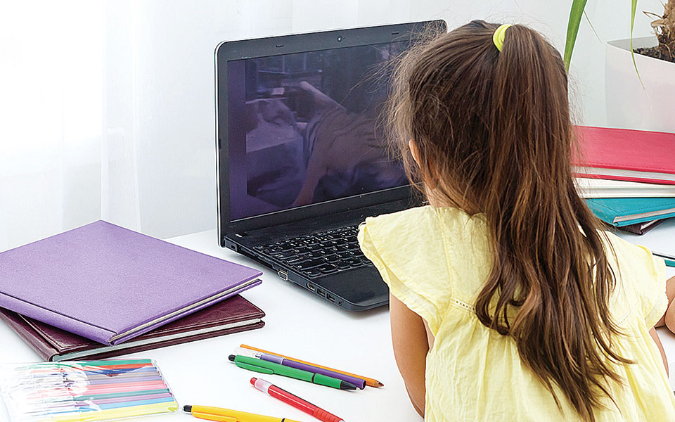 οι-online-συνήθειες-των-παιδιών-άλλαξαν-εν-μ-561396787