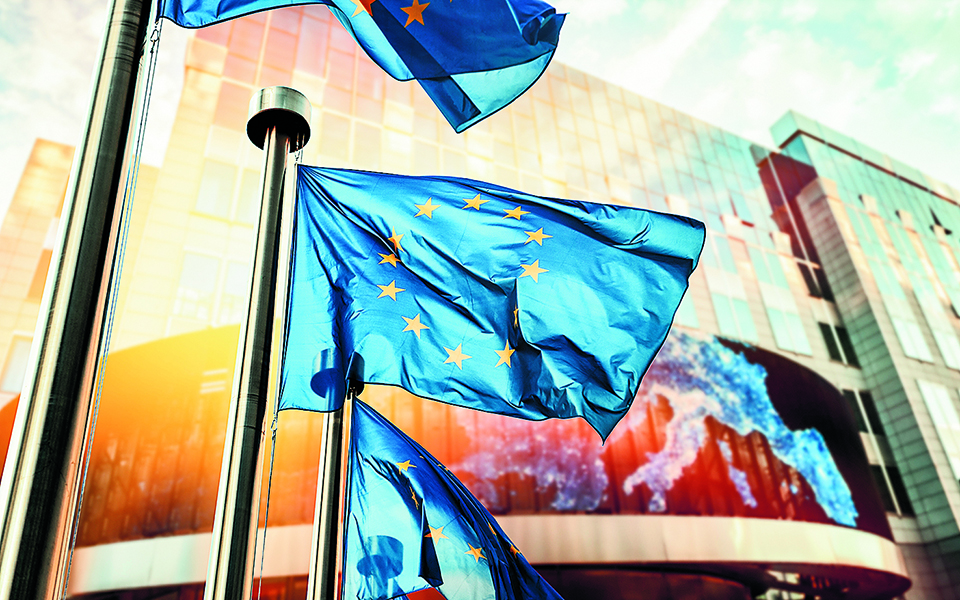 τα-άδεια-ρούχα-του-αυτοκράτορα-561411859