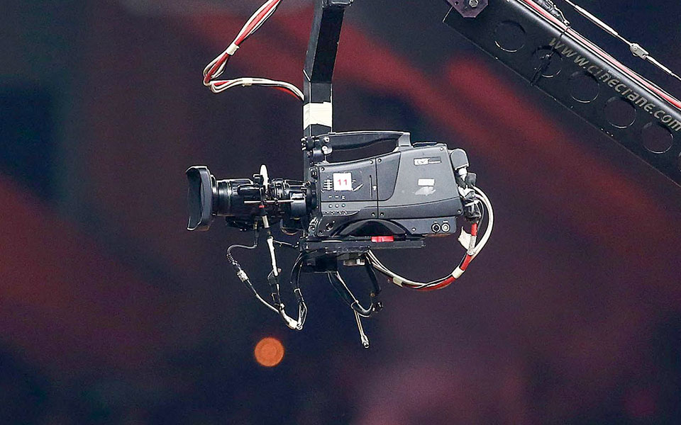 μάχη-σε-θύρες-και-κάμερες-561400867