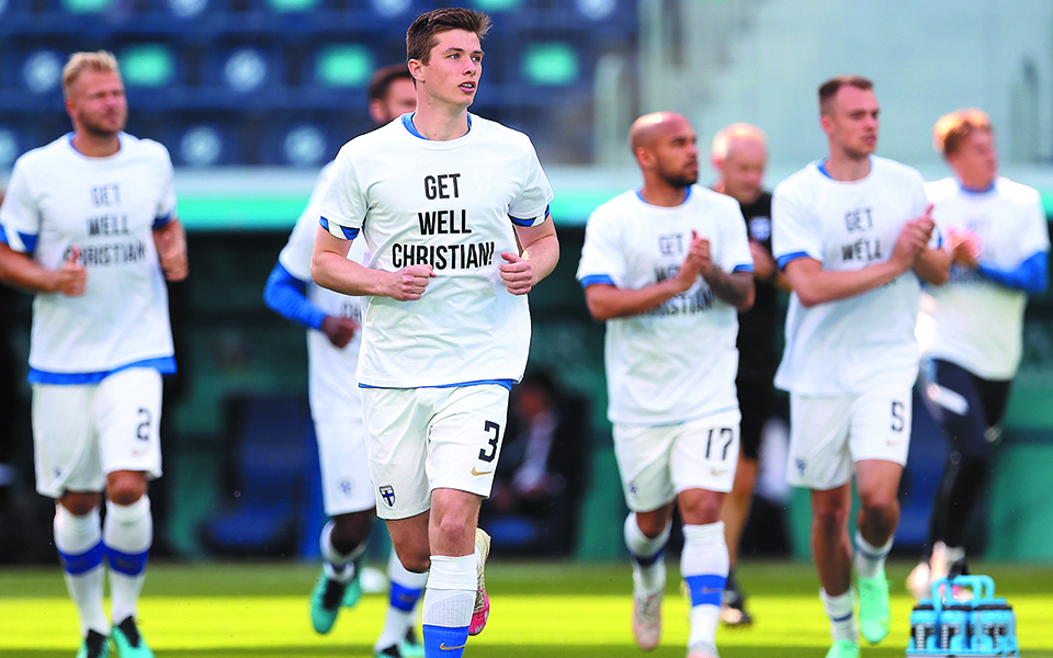 πυρά-κατά-uefa-για-έρικσεν-561404884