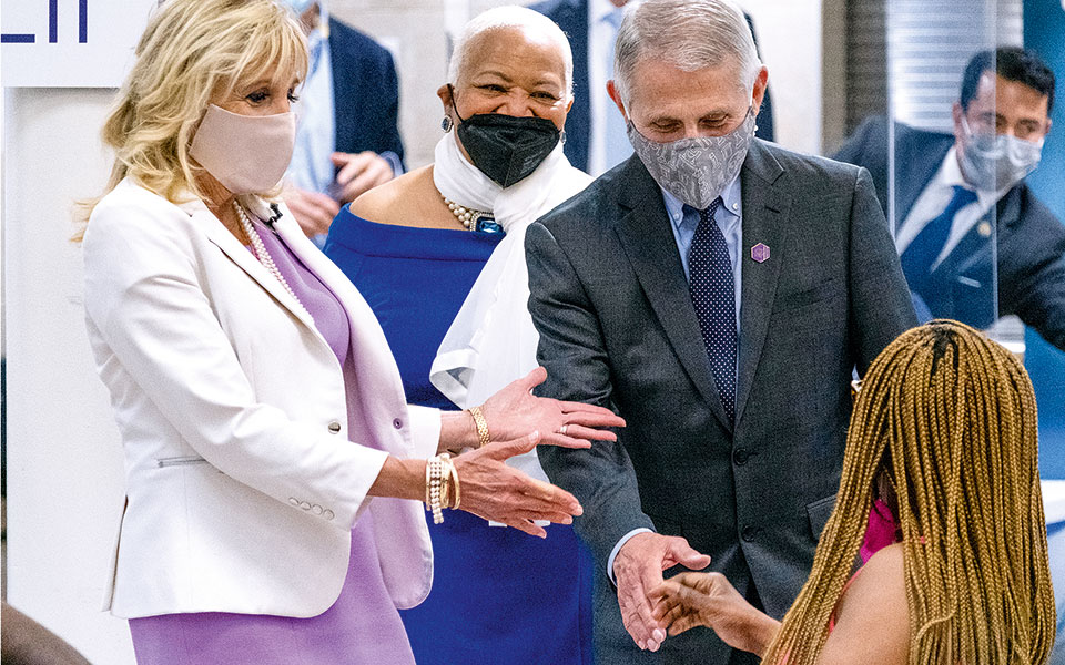 κορωνοϊός-αναζητώντας-τον-ευρωπαίο-φ-561400819