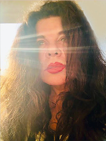 Τέχνη ανατρεπτική, ζωή χωρίς σύνορα-1