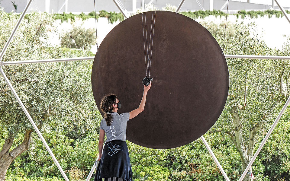 γλυπτική-με-τον-ήχο-του-σύμπαντος-561408577