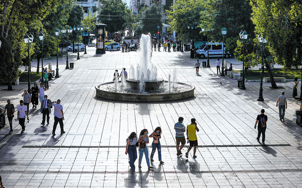ο-πρώτος-καύσωνας-του-καλοκαιριού-561407944