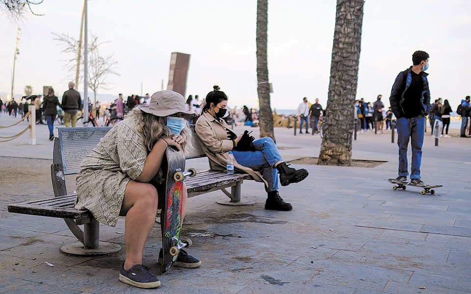 βαρκελώνη-εφαρμογή-κατά-του-καύσωνα-561409897