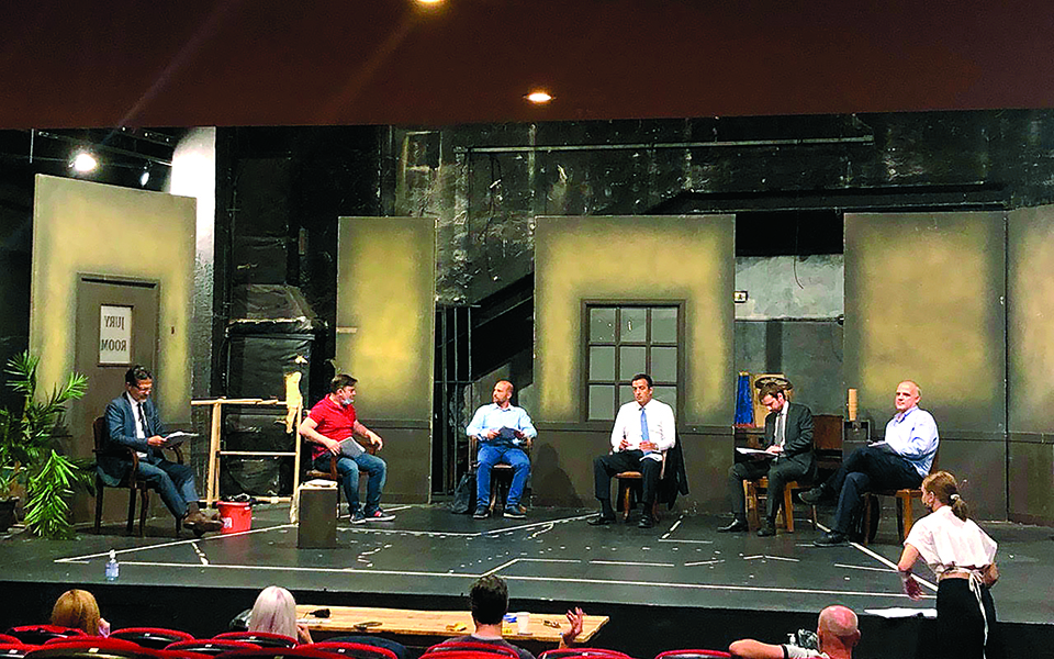 η-αναβίωση-της-δίκης-του-γέρου-561412852