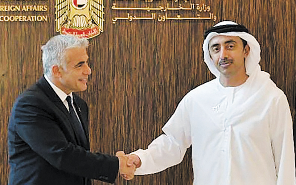 iστορική-επίσκεψη-λαπίντ-στα-εμιράτα-561417331