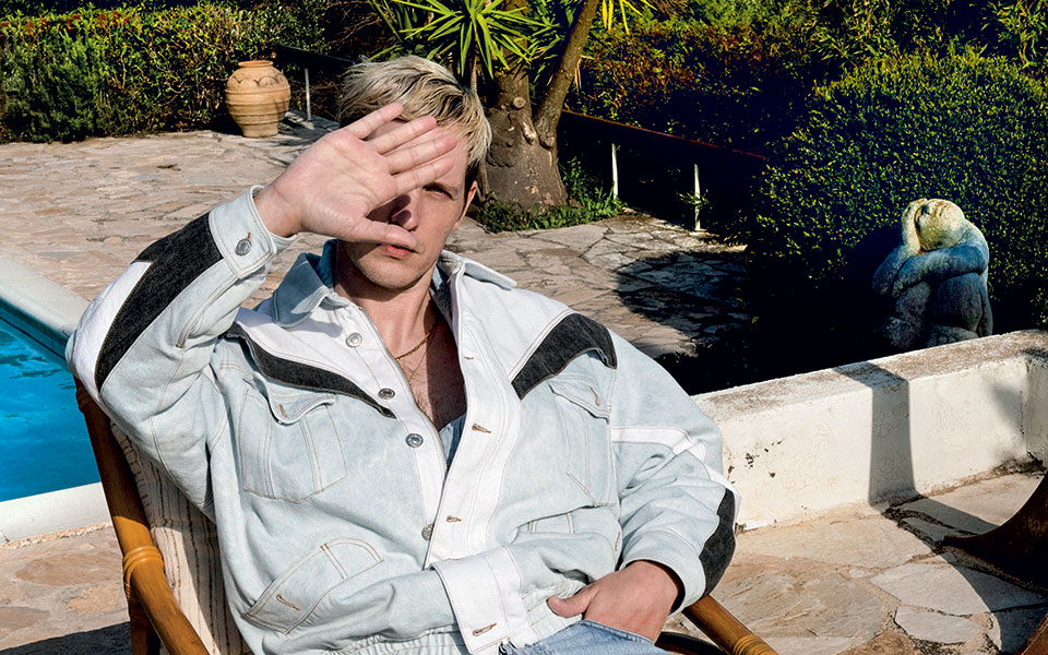 leon-of-athens-η-καλοσύνη-είναι-η-νέα-τάση-561399574