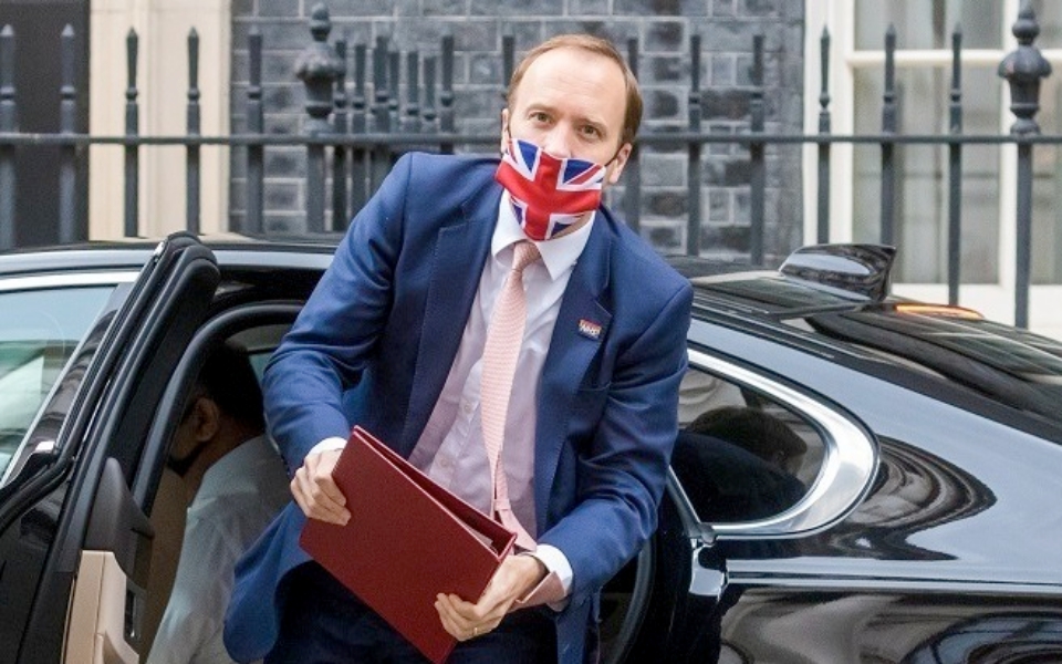 βρετανία-παραιτήθηκε-ο-υπουργός-υγεί-561413317