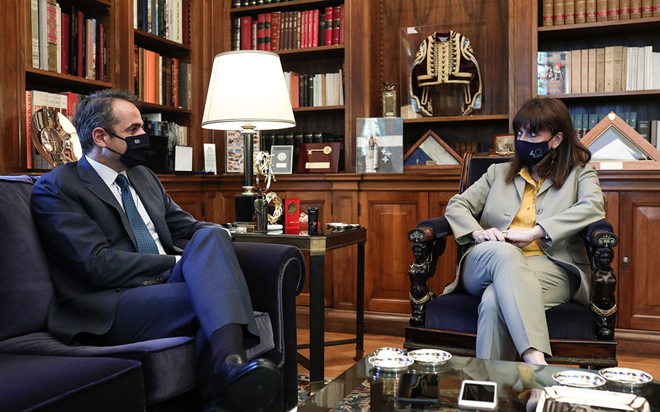 σακελλαροπούλου-δεν-είναι-συνταγμα-561393082