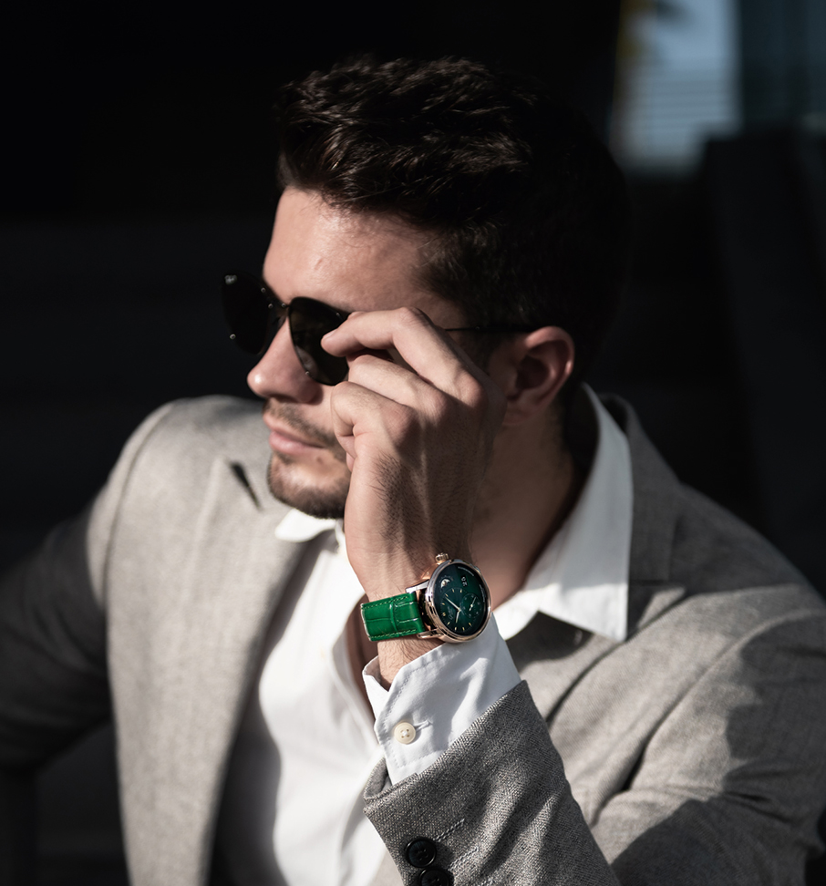 Η Σελήνη είναι σε πράσινο φόντο στο νέο PanoMaticLunar της GLASHÜTTE ORIGINAL-5