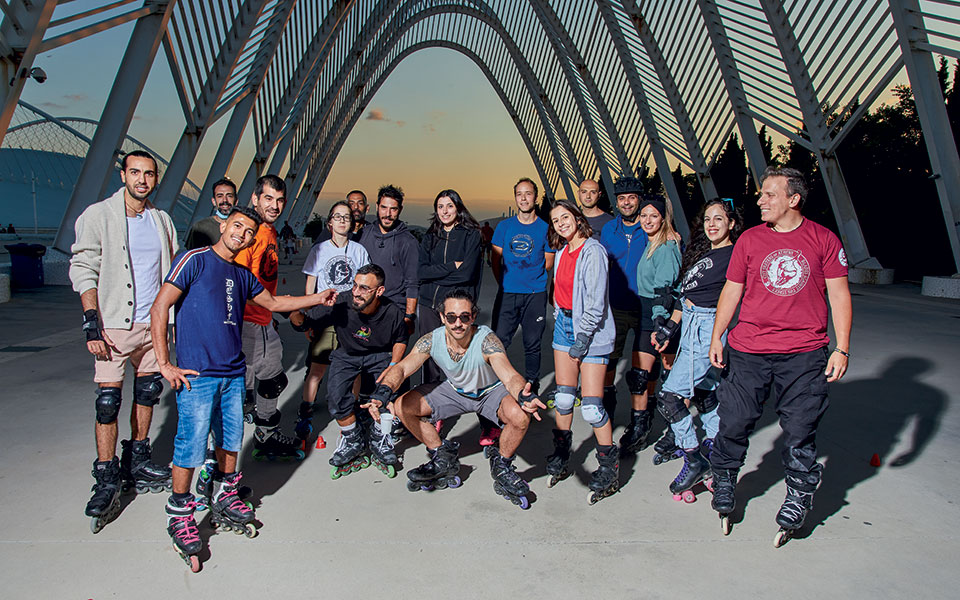 rollerskating-τα-παιδιά-με-τα-πατίνια-561401818