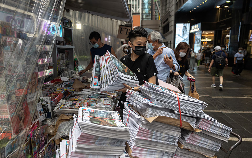 το-χονγκ-κονγκ-αποχαιρετά-την-ελευθερ-561410917