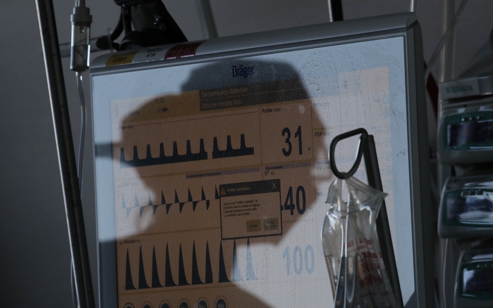 κορωνοϊός-375-νέα-κρούσματα-12-θάνατοι-238-δι-561413125