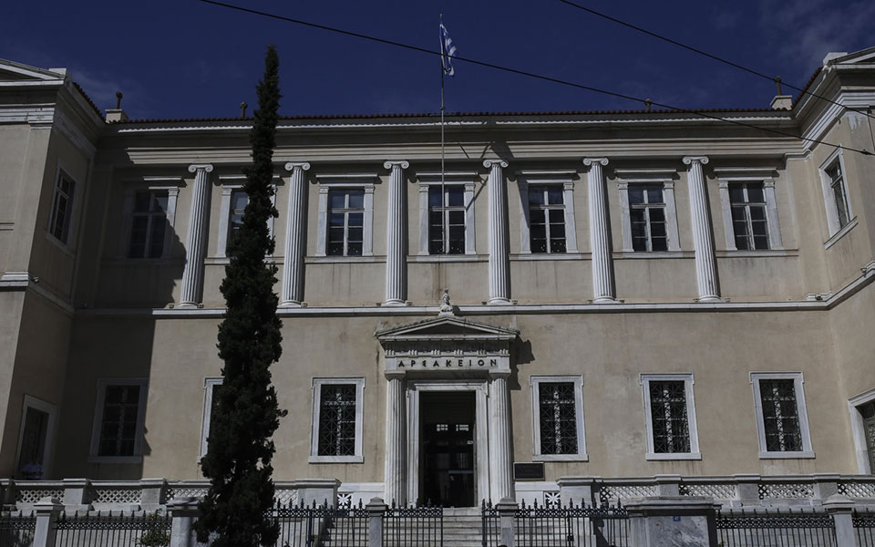 πανελλαδικές-στο-στε-γονείς-μαθητών-ε-561399148