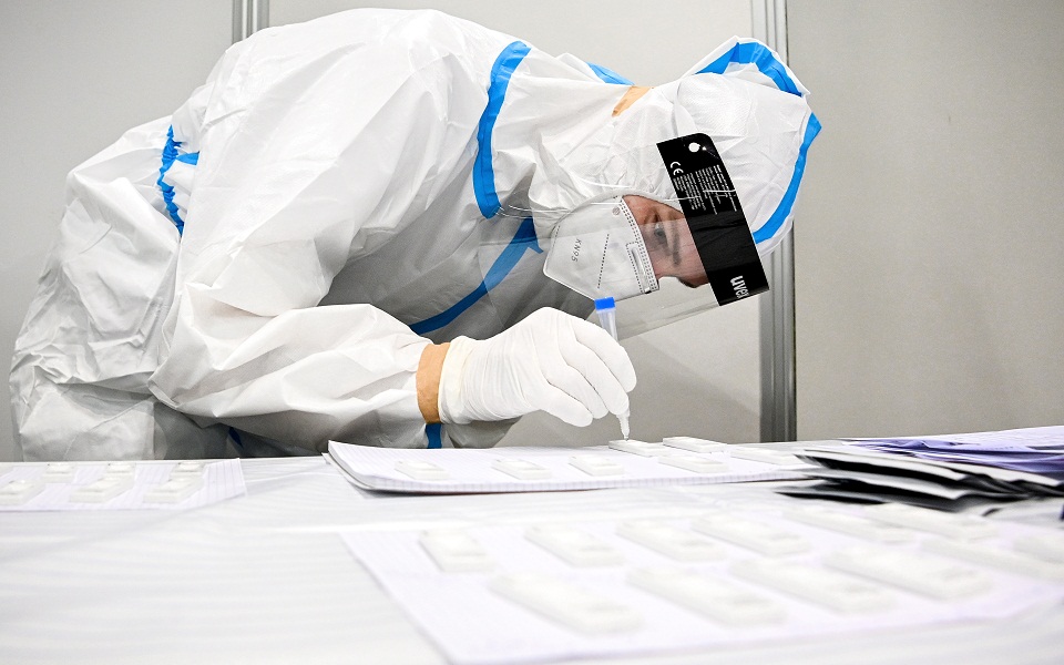 κορωνοϊός-τα-πλαστά-πιστοποιητικά-επ-561414046