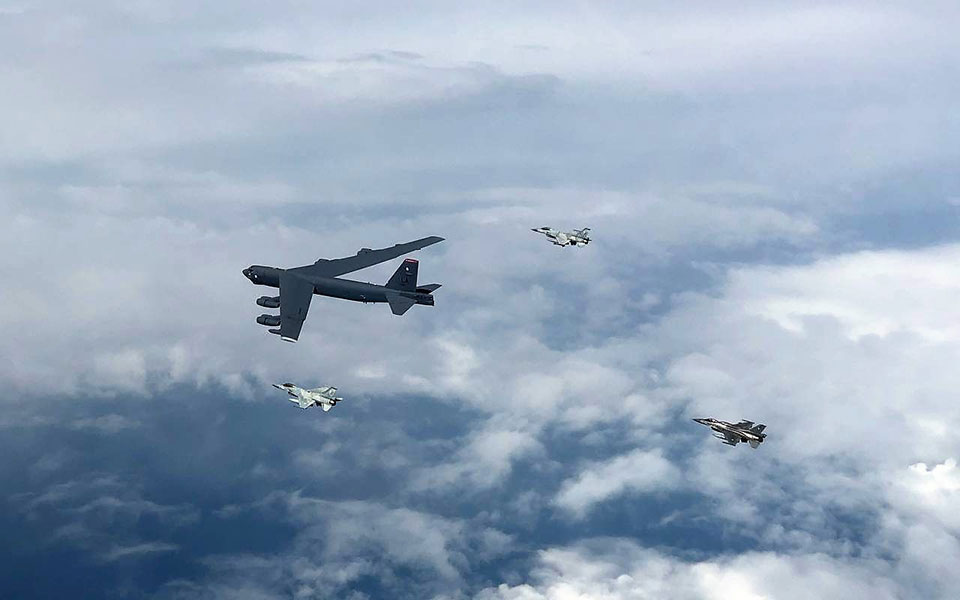 Εντυπωσιακές εικόνες από τη συνεκπαίδευση «Spartan Sword» με ΗΠΑ-2