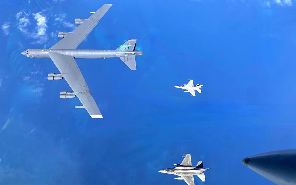 εντυπωσιακές-εικόνες-από-τη-συνεκπαί-561401041