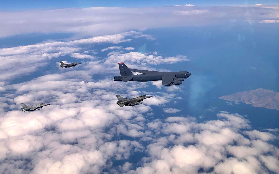 Εντυπωσιακές εικόνες από τη συνεκπαίδευση «Spartan Sword» με ΗΠΑ-1