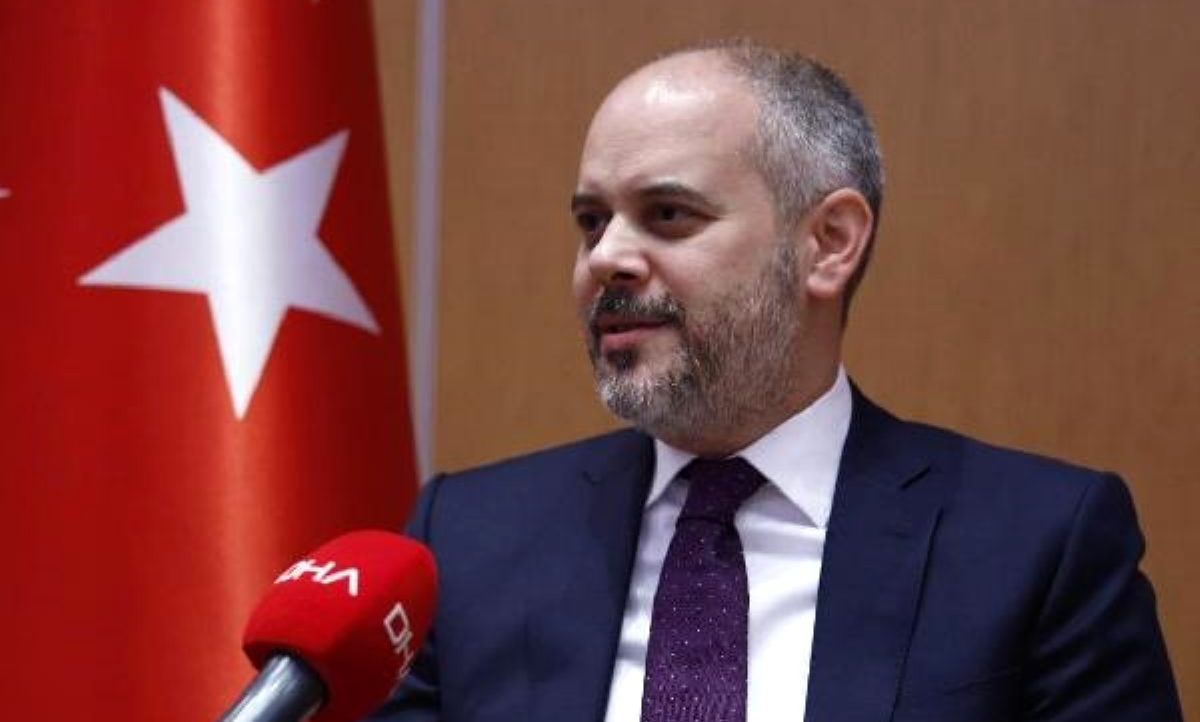 μηνύματα-άγκυρας-προς-μπάιντεν-561389047