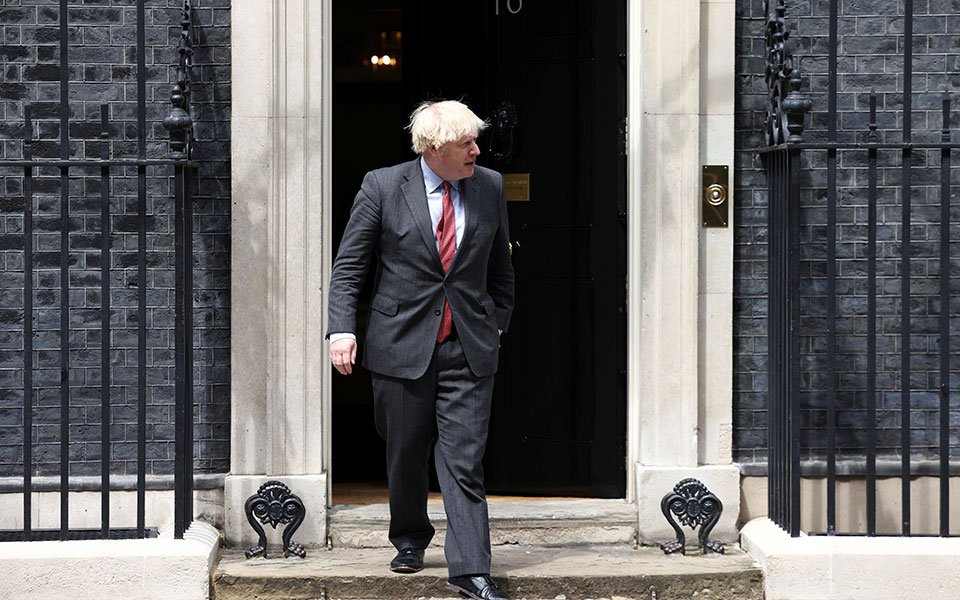 ο-τζόνσον-δεν-αποκλείει-το-ενδεχόμενο-561410341