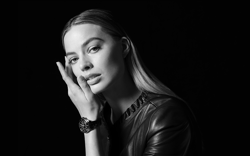 h-margot-robbie-είναι-το-νέο-πρόσωπο-του-chanel-j12-561398308