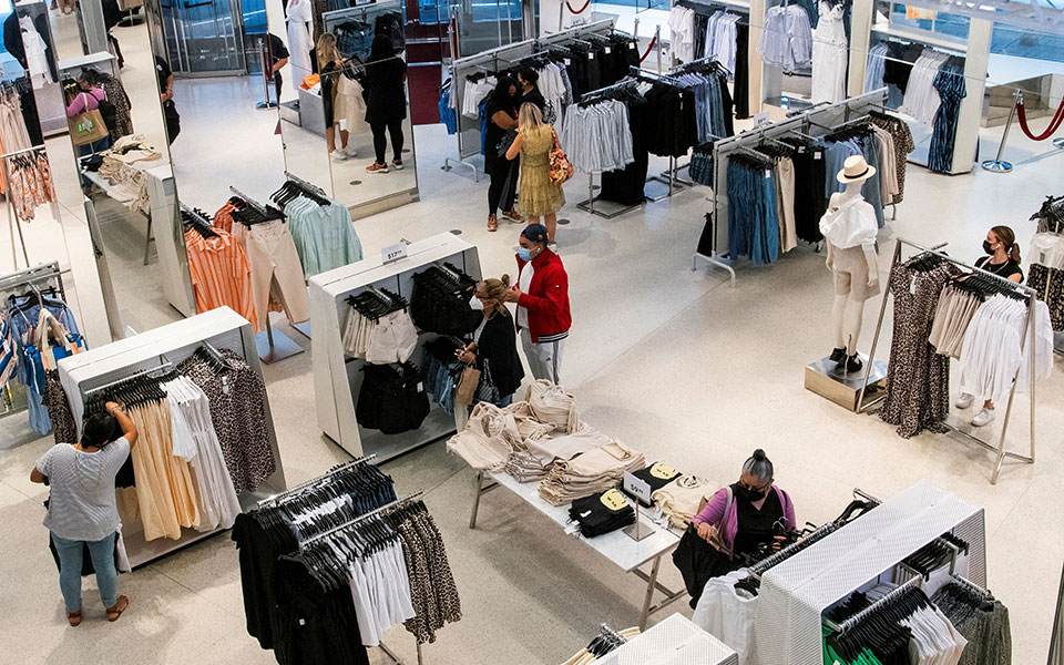 η-κίνα-κατηγορεί-δυτικές-εταιρείες-ρο-561386641