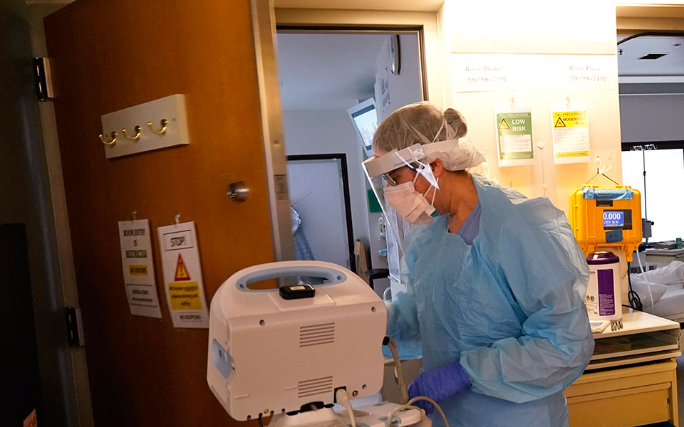 ηπα-cdc-οι-έφηβοι-με-covid-χρειάζονται-νοση-561389203